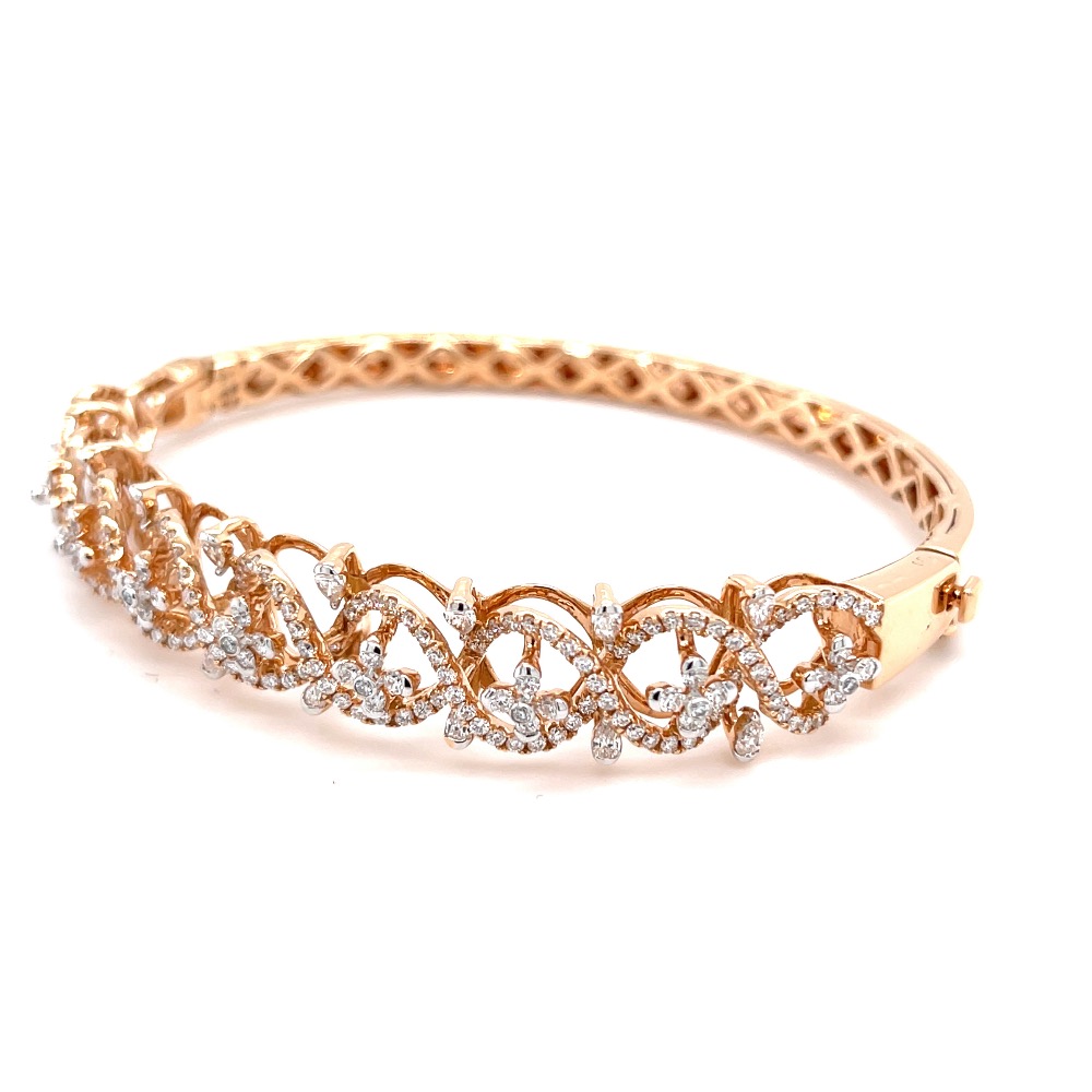 Maravillosa Diamond Bracelet with beautifully designed Curves - Image 3