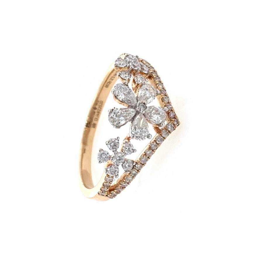 Trio Flower in Pear & Round Diamonds in 18k Rose Gold - VVS EF - 0.63 cts - 2.300 gms - 0LR31