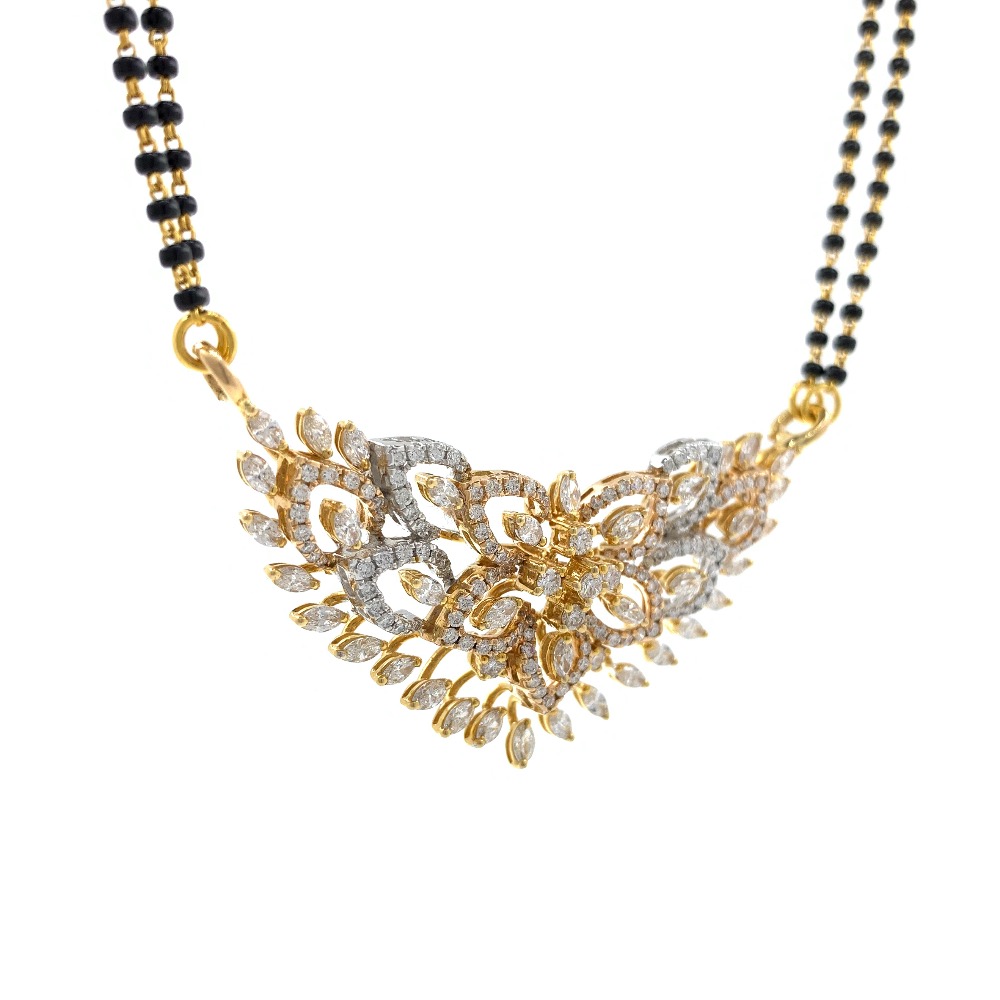 Etourdissante Tanmaniya with Floral Design in the Centre using Fancy Shaped Diamonds in 18k Three Tone Gold - 2.38 carats - 11.040 grams - 8DHP28 - Image 4