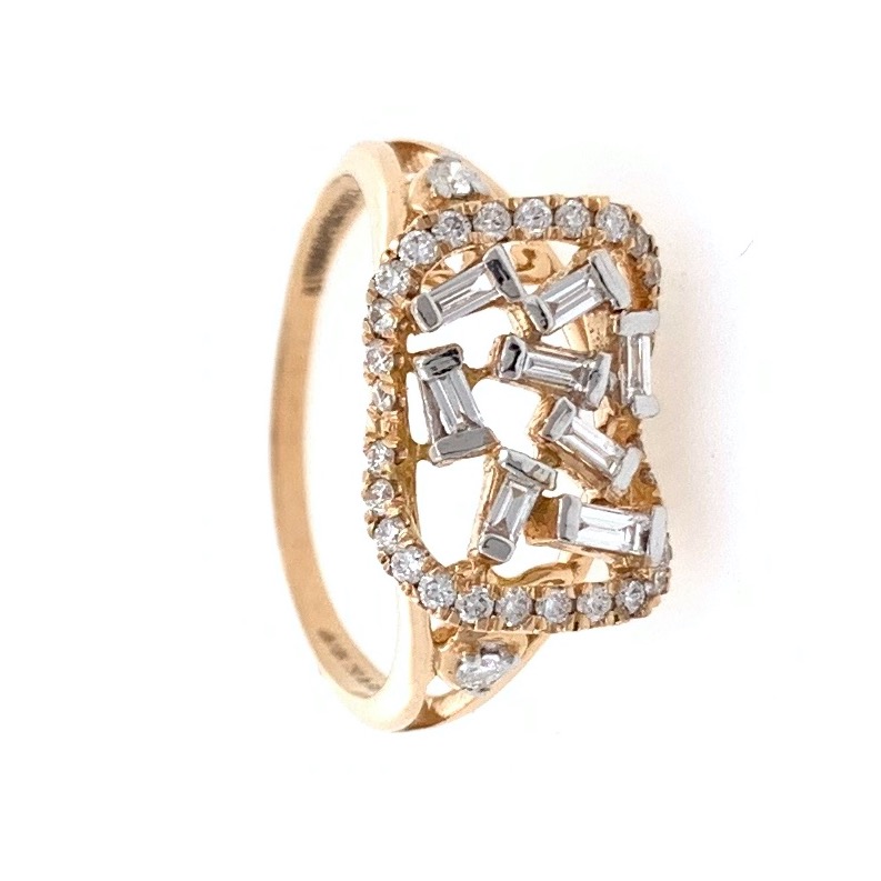 18kt / 750 Rose Gold Party Wear Diamond Ladies Ring 9LR254