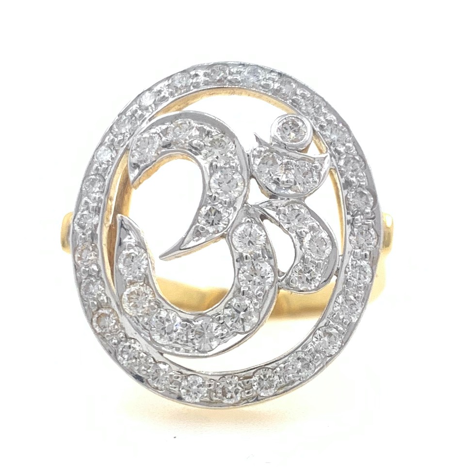 18kt / 750 yellow gold religious om diamond ring for women 7lr91
