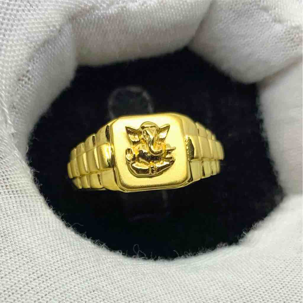 Fine emboss ganeshji ring