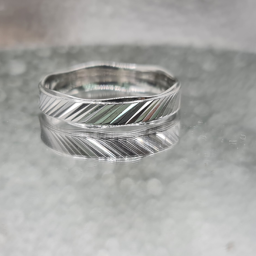 PLATINUM  RING