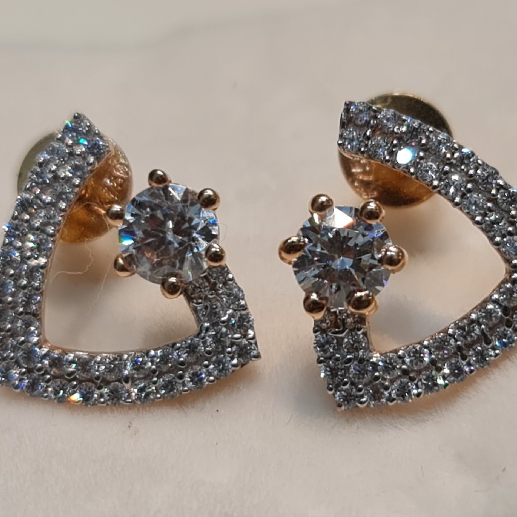 18 KT HALLMARK TOPS