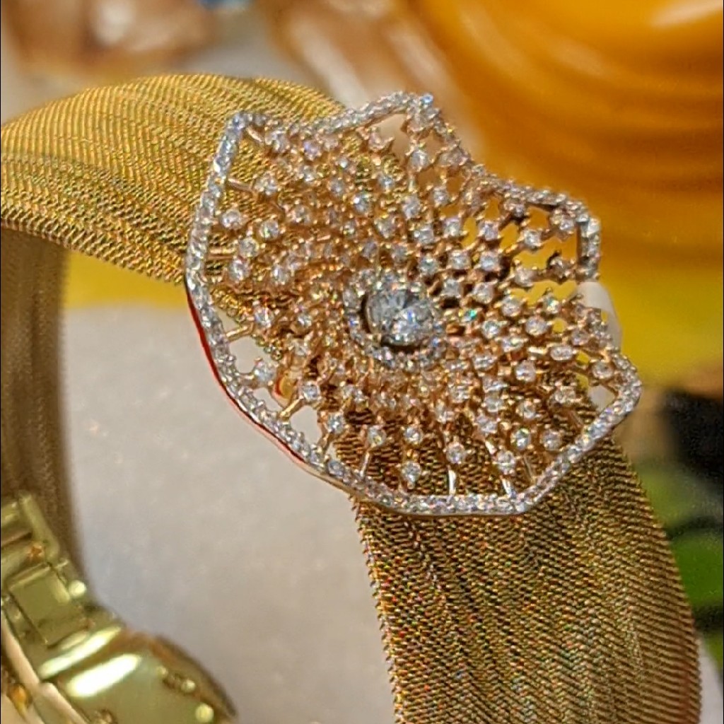18KT Gold Kada