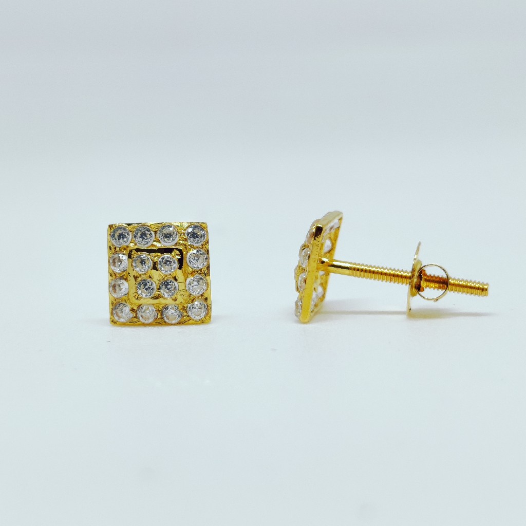 18 KT 750 Hallmark square shape diamond delicate Ladies Top - Image 2