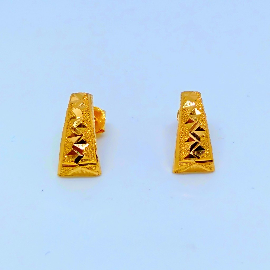 22 KT 916 Hallmark Fancy plain Ladies Earring