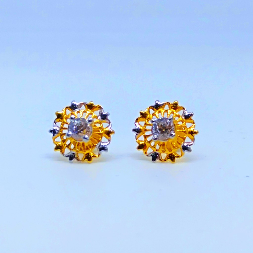 18 KT Hallmark fancy round Tops
