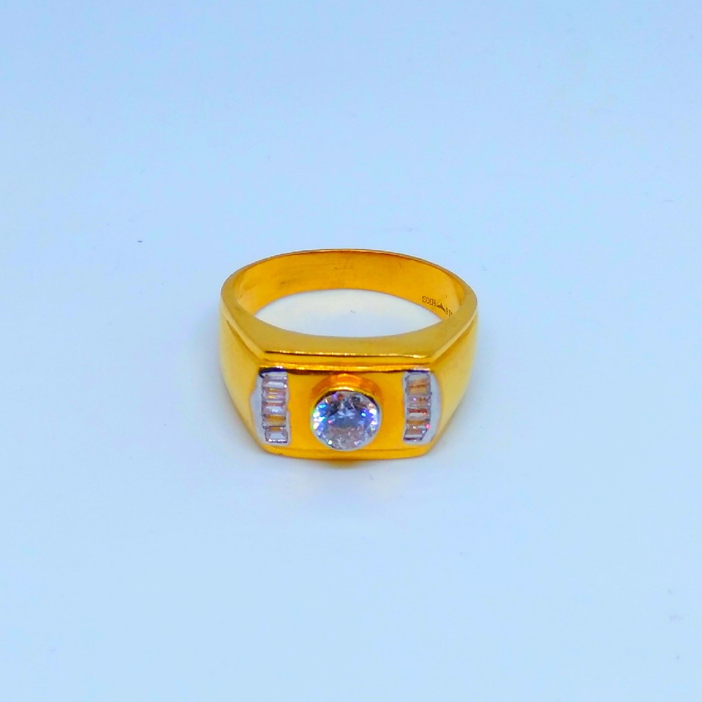 22 KT 916 Hallmark modern gents diamond ring - Image 3