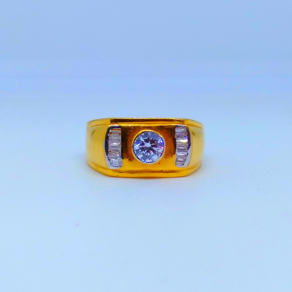 22 KT 916 Hallmark modern gents diamond ring