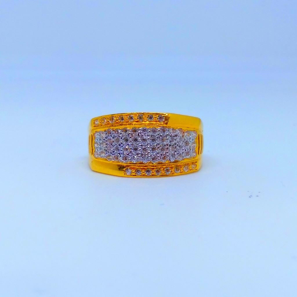 22 KT 916 Hallmark fancy traditional gents ring