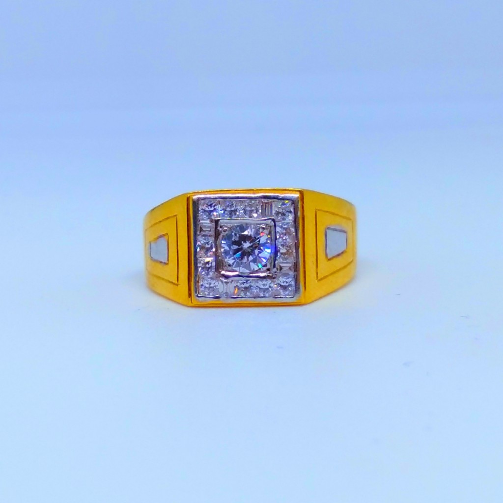 22 KT 916 Hallmark fancy square diamond gents Ring