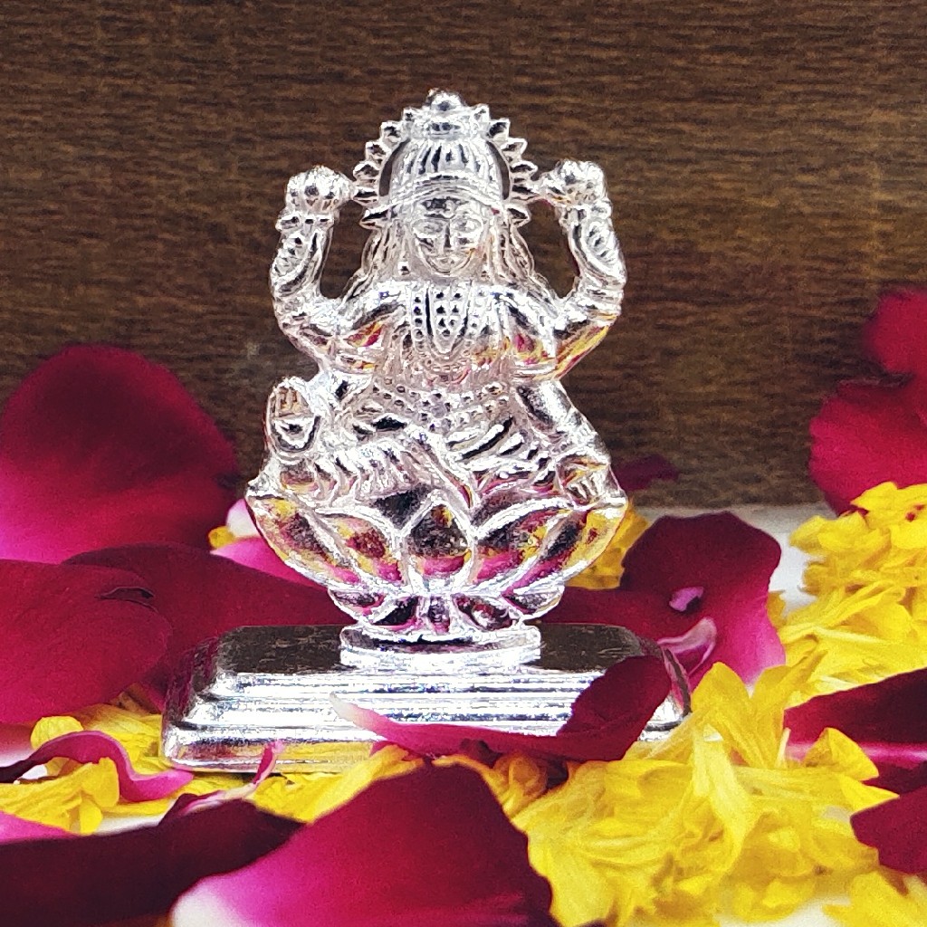 Silver Lakshmi palte Murti (solid)