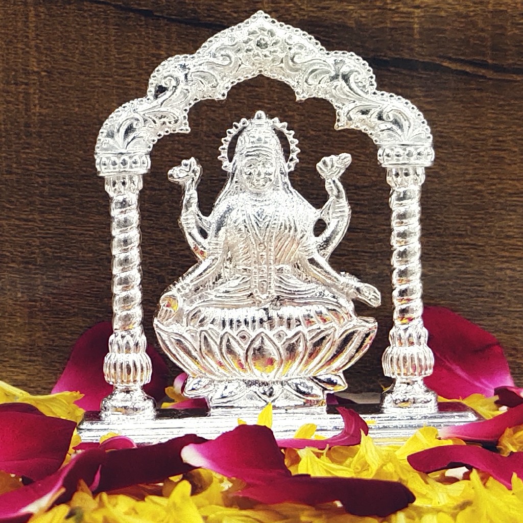 Silver maa lakshmi ji murti(solid)