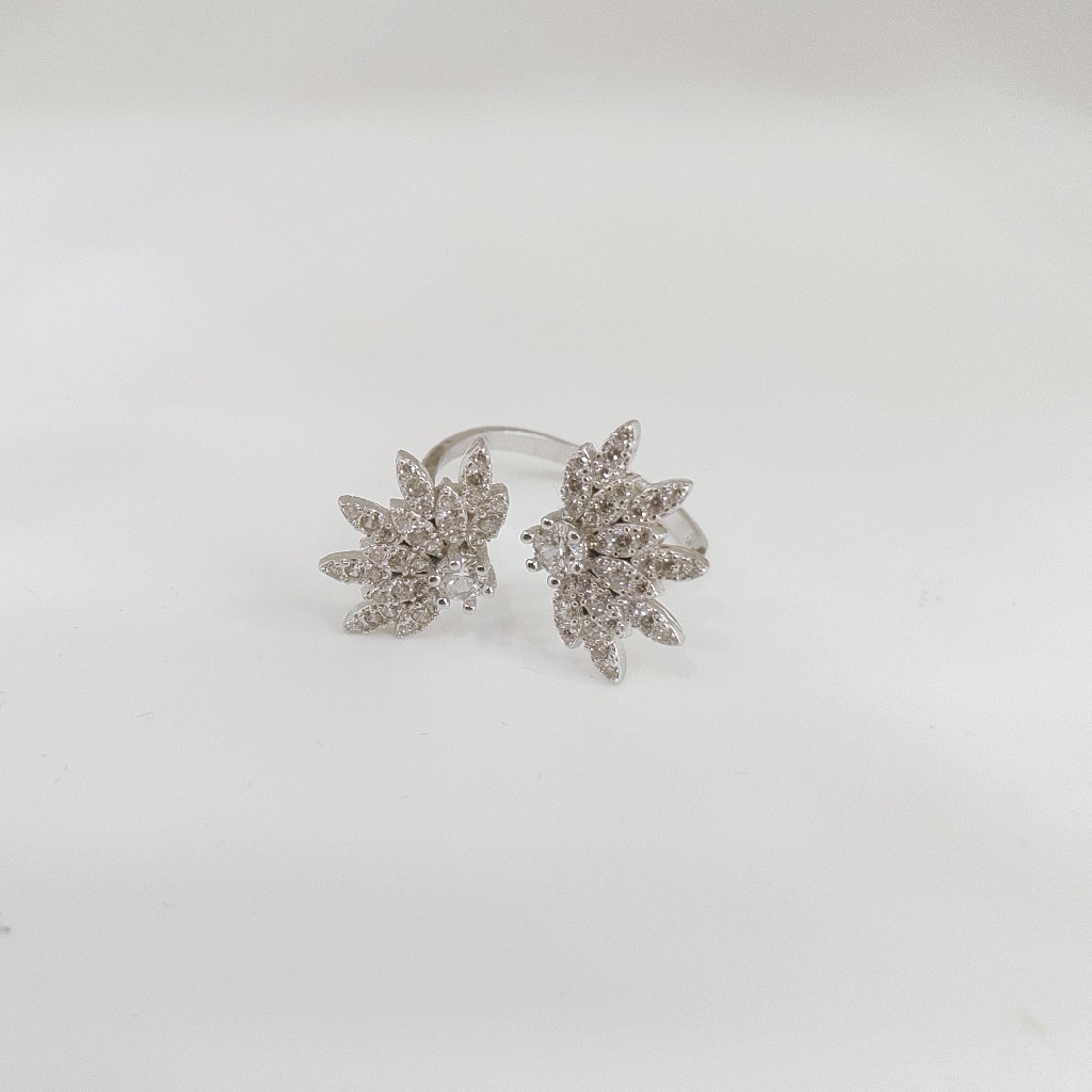 Sterling Silver 925 fancy adjustable Ladies Ring - Image 2