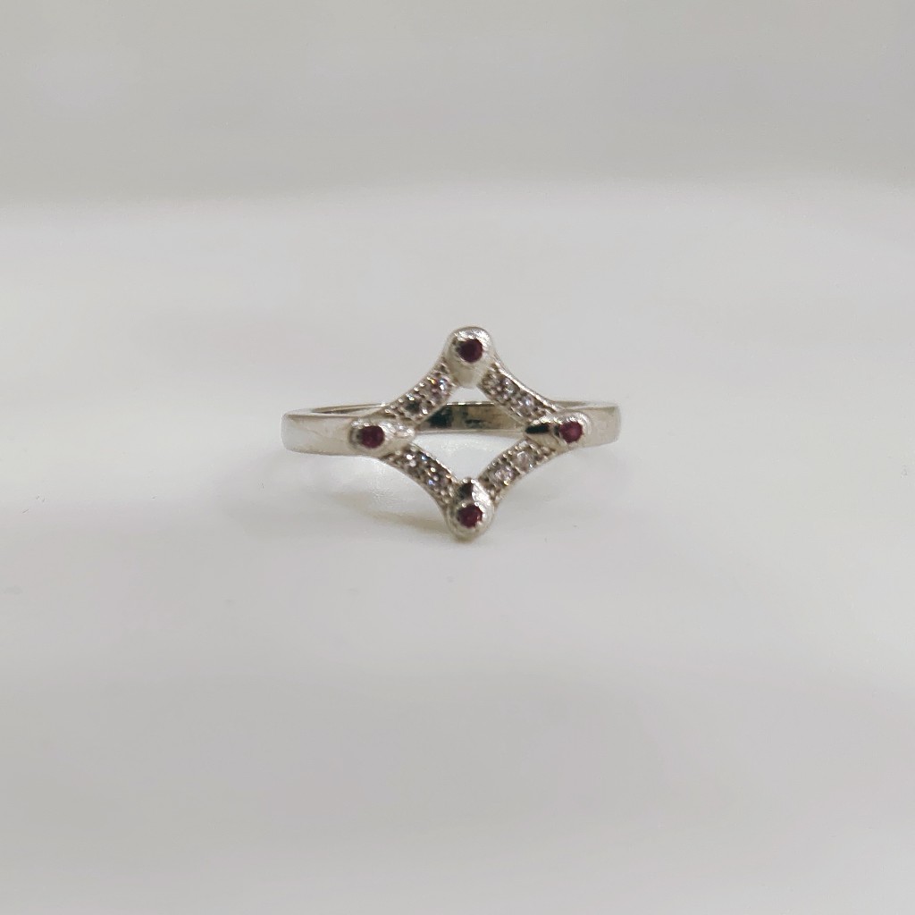 Sterling Silver 925 Fancy Ladies Ring - Image 2