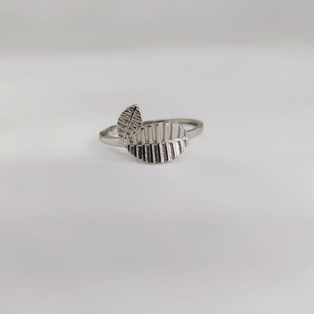 Sterling Silver 925 fancy Ladies Ring