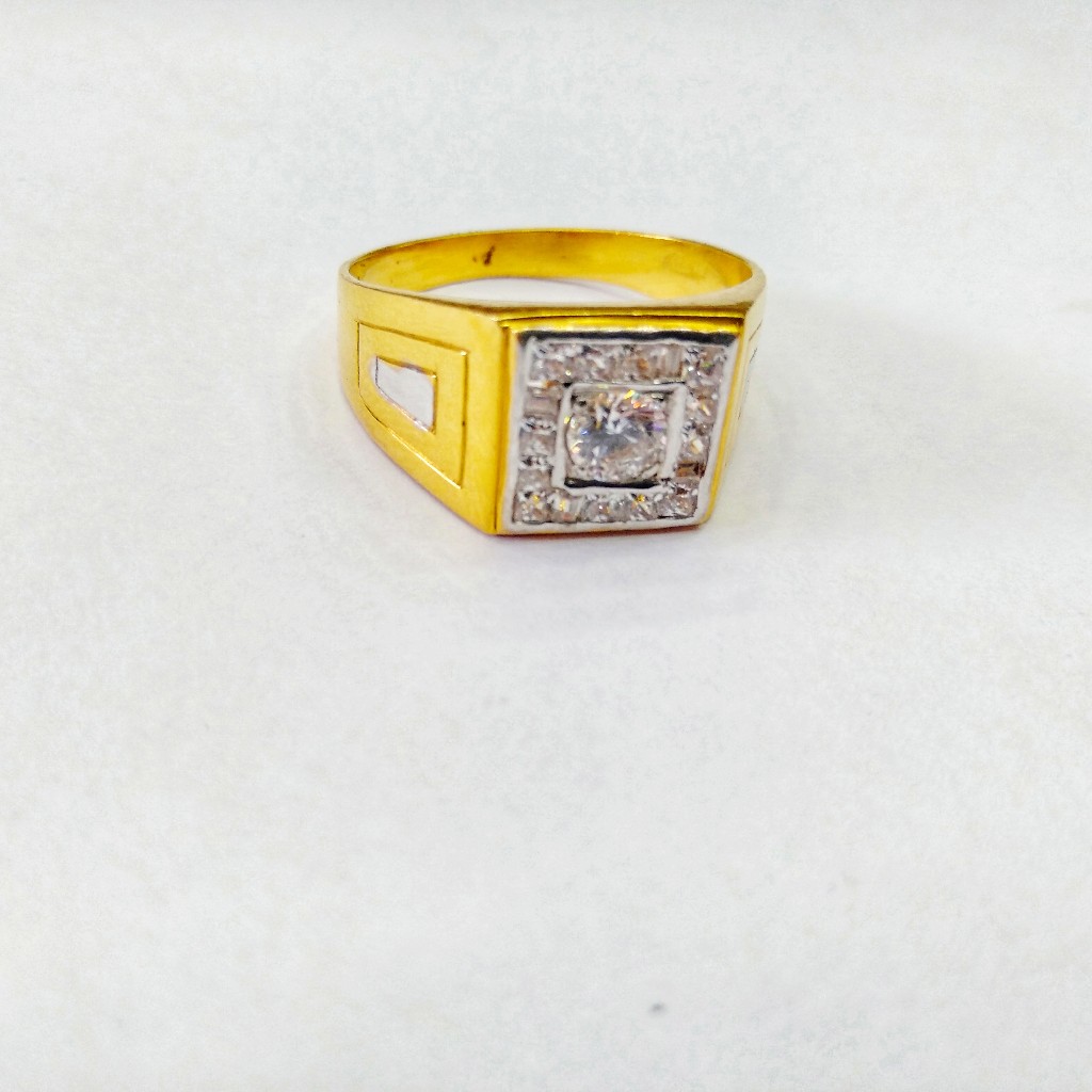 22 KT 916 Hallmark Men Ring
