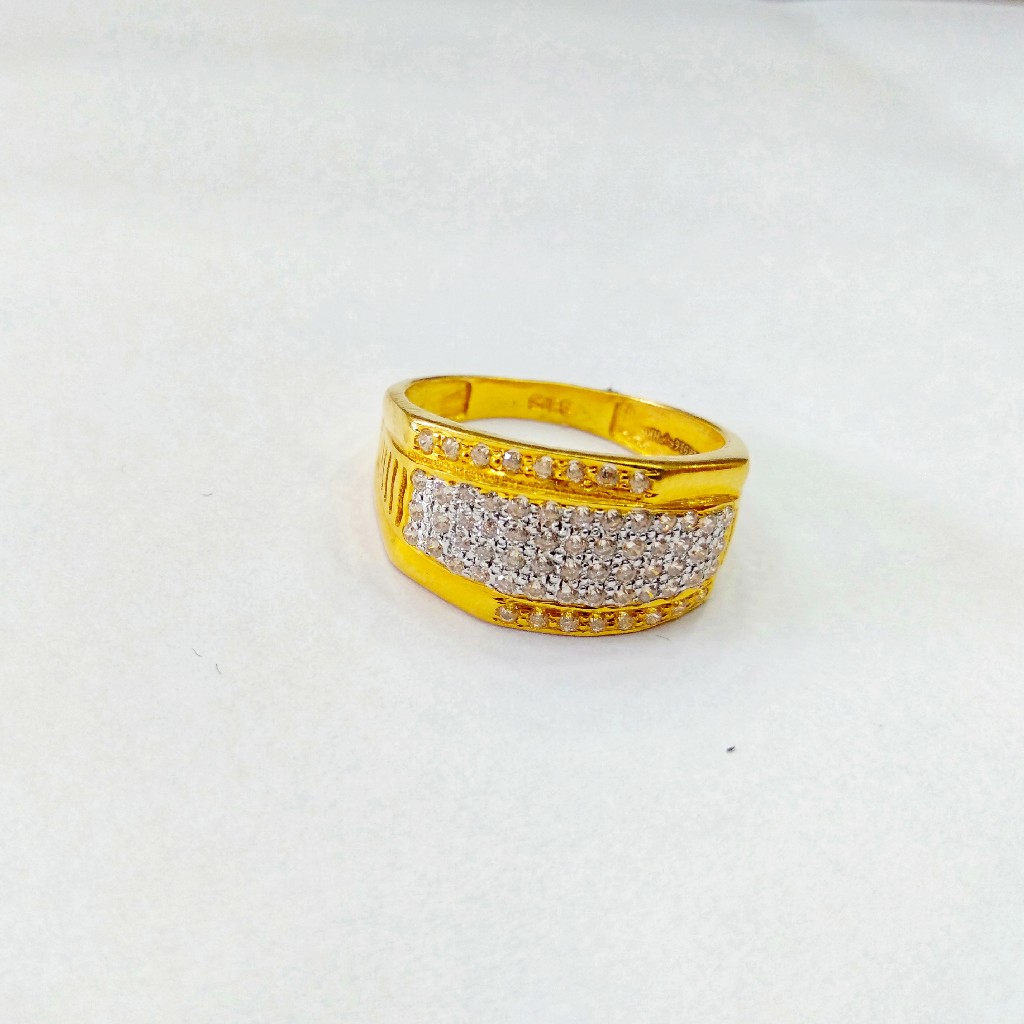 22 KT 916 Hallmark Men Ring