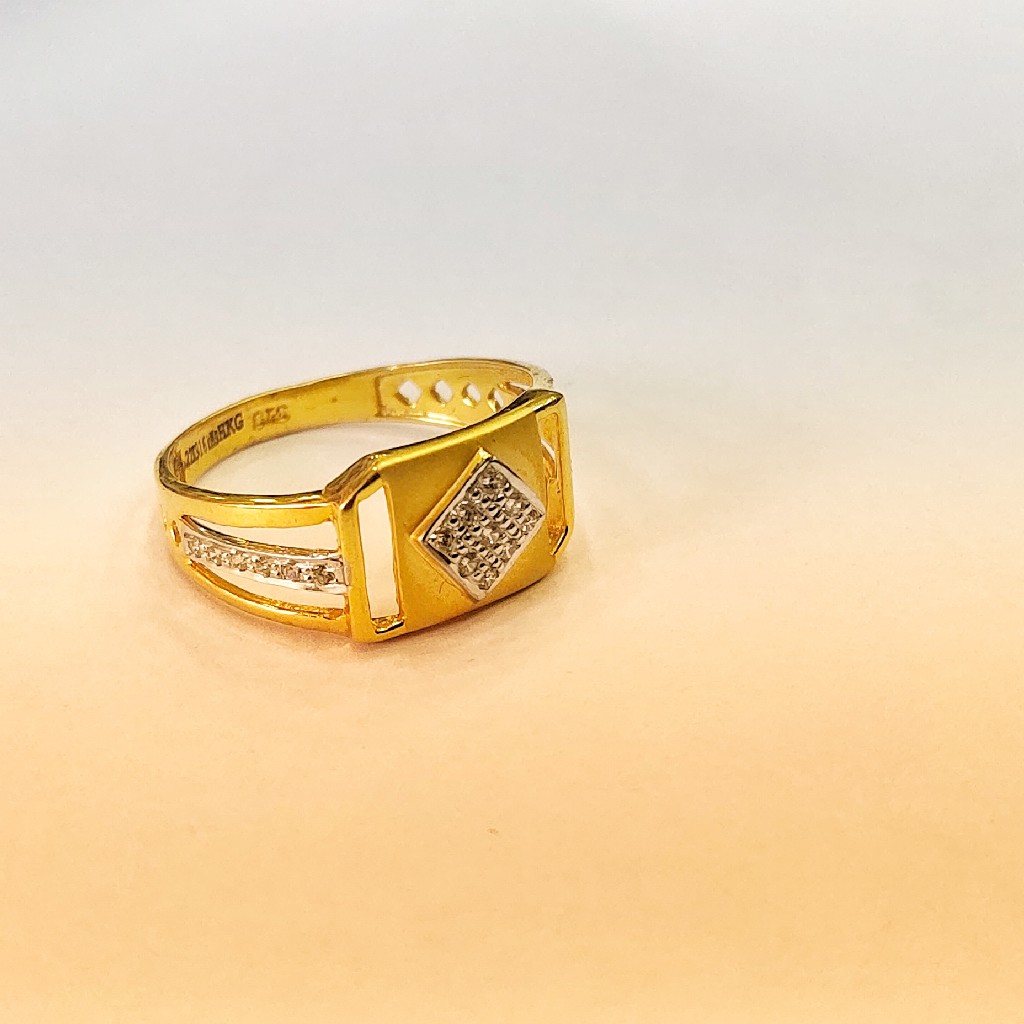 22 KT 916 Hallmark Men Ring