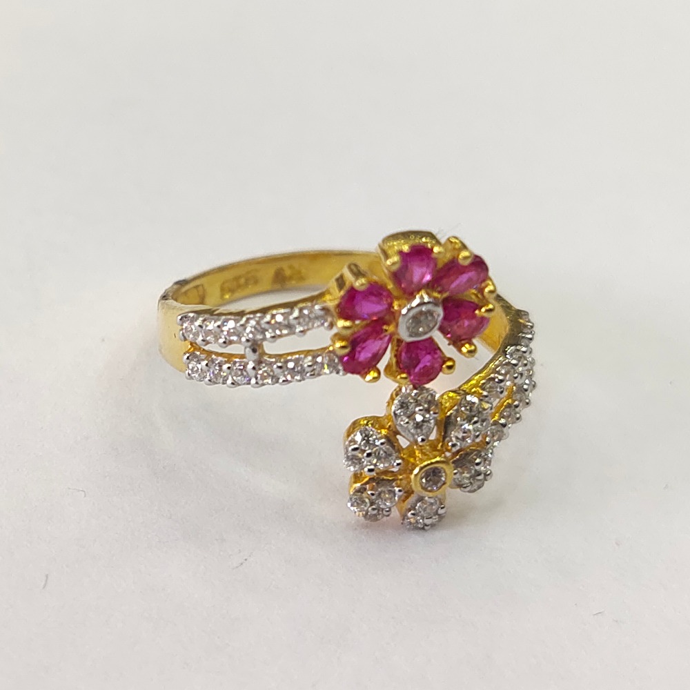 916 Gold Flower Design Ring For Women HKG-58471