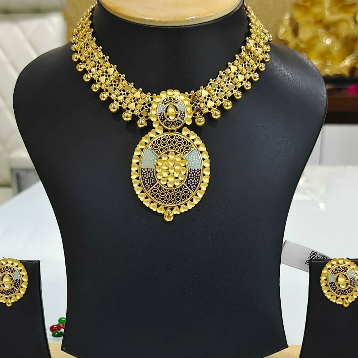 Antique Gold Necklace