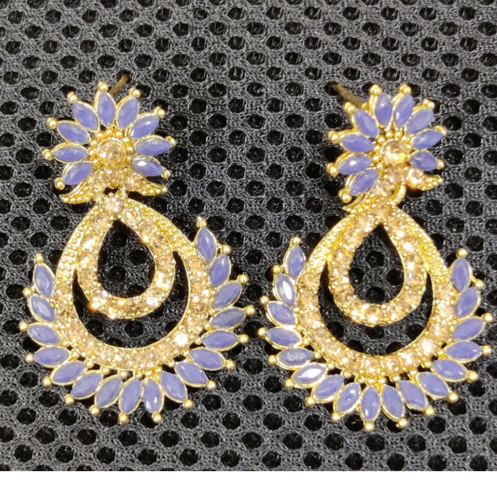 Simple Stylish Design Artificial Earring