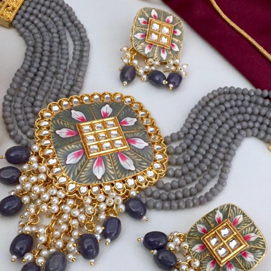Latest  Artificial New Stylish Design Necklace Set