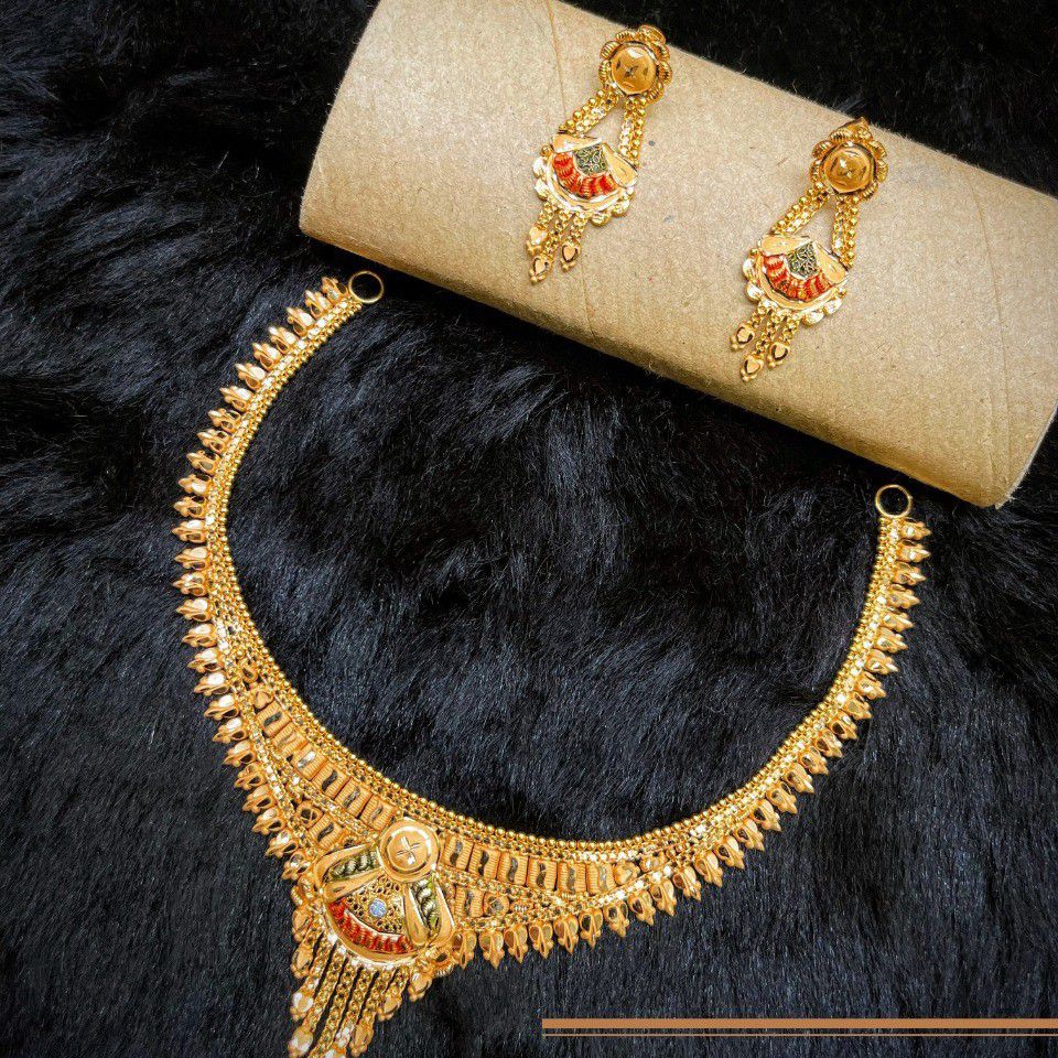 916 Gold Necklace set with tops