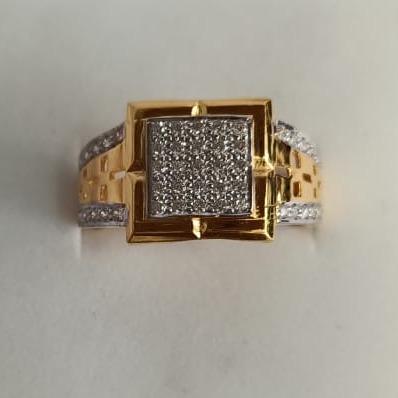 916 CZ Gold Elegant Design Ring