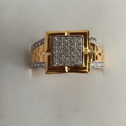 916 cz gold heavy design ring