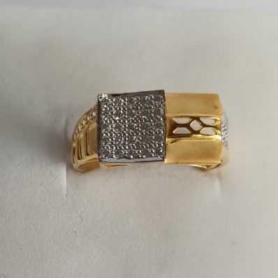 916 Hallmark Gold Wedding Wear Ring