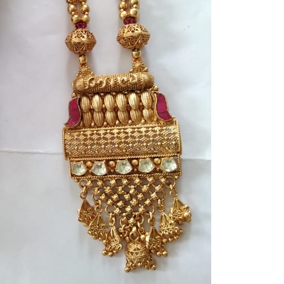 22KT Gold Elegant Design Long Necklace Set - Image 3