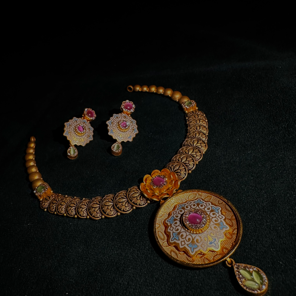 Gold Bridal Necklace Set