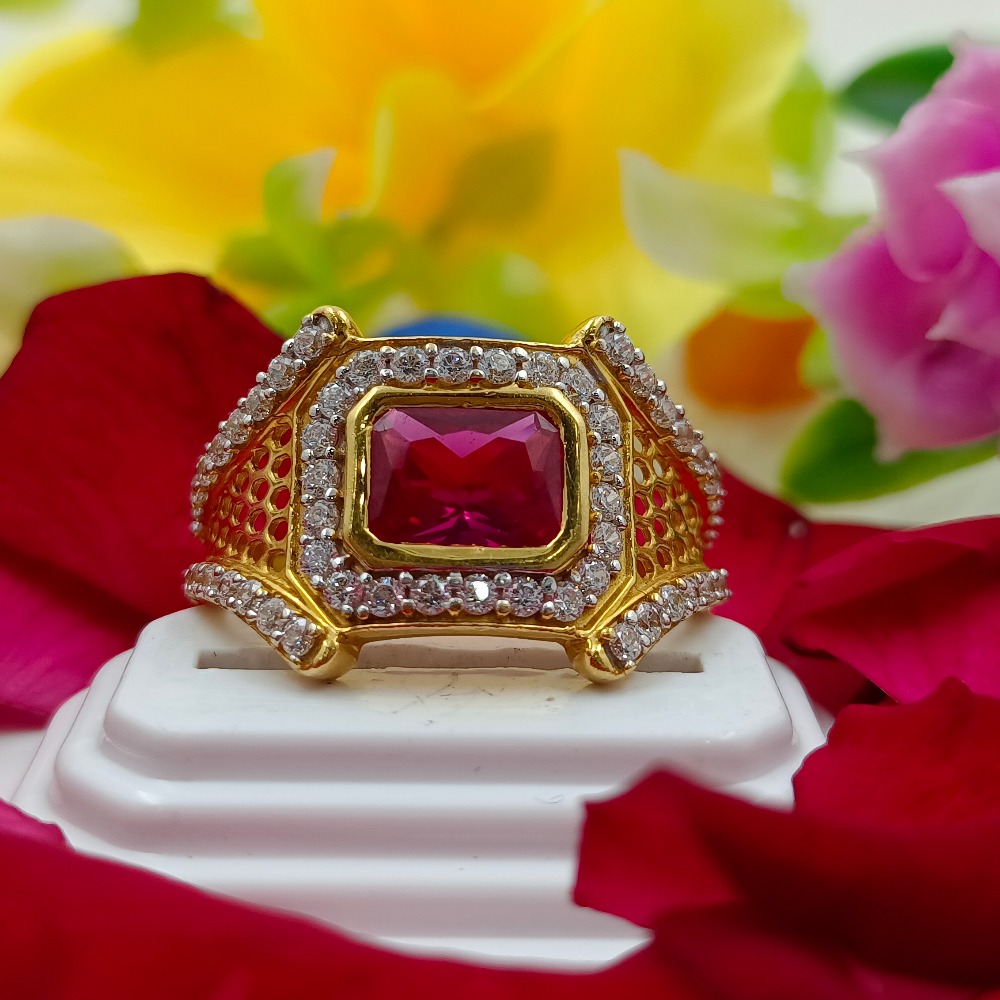 916 GOLD RED STONE AND CZ GENTS RING