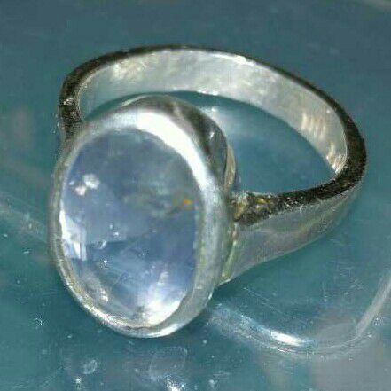 7.5ct oval blue blue-sapphire-neelam