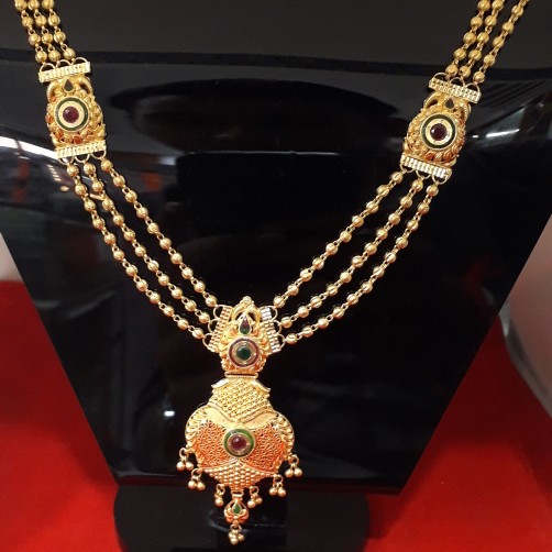 Necklace set