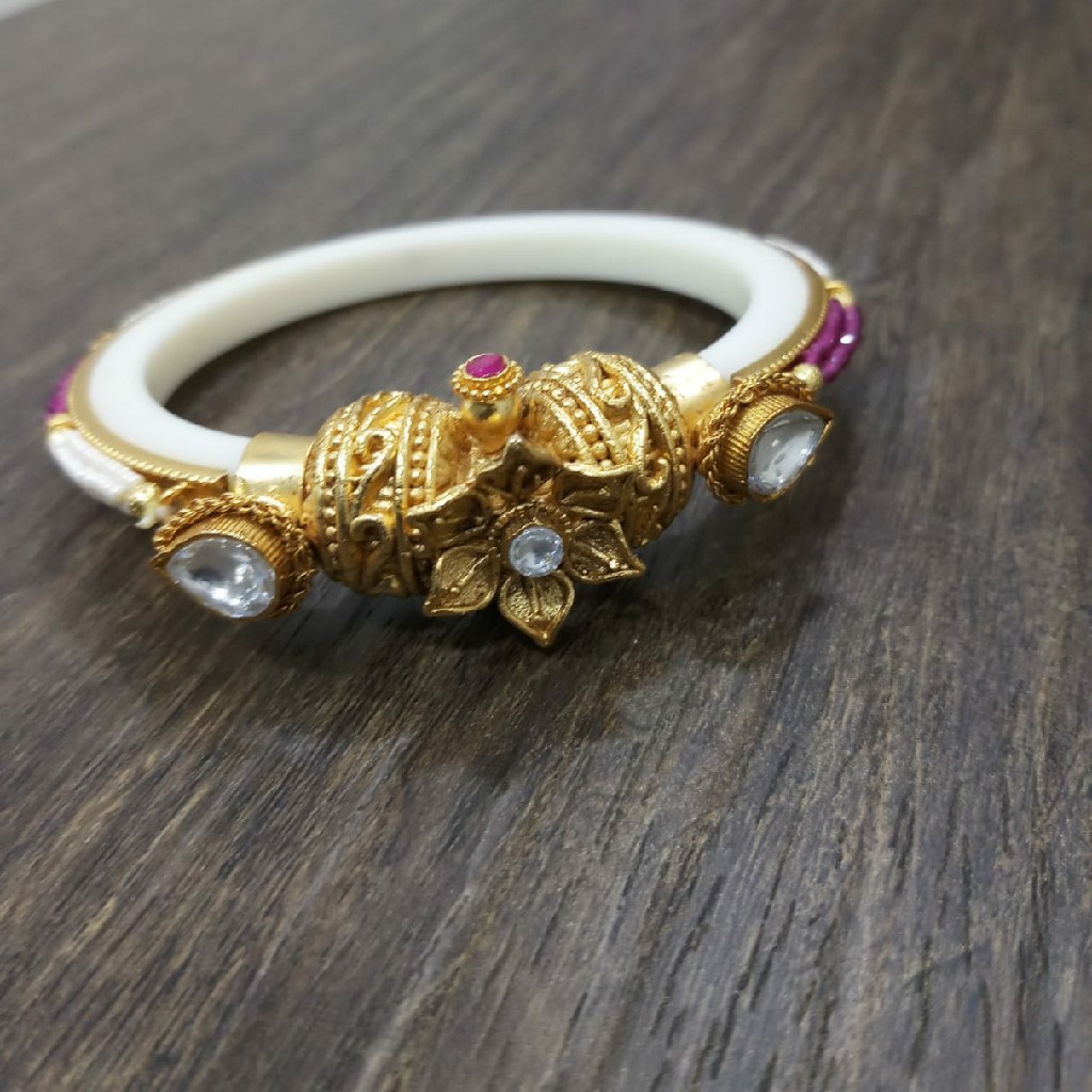 Gold Forming kada