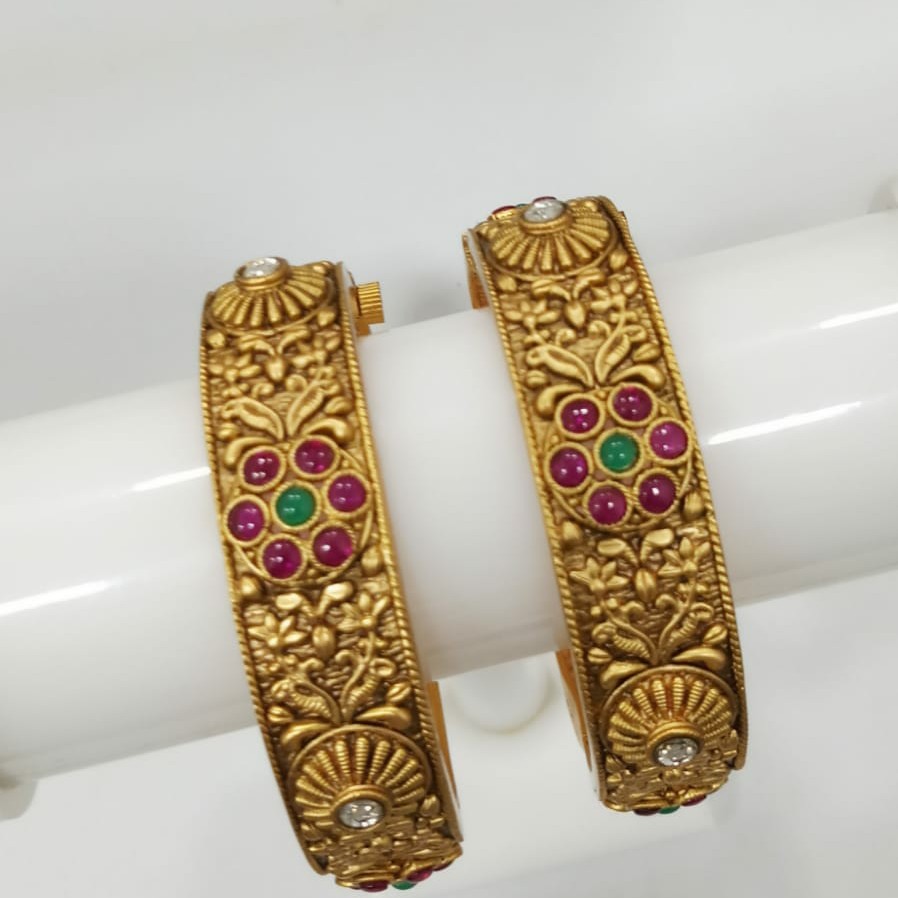 Gold Forming kada