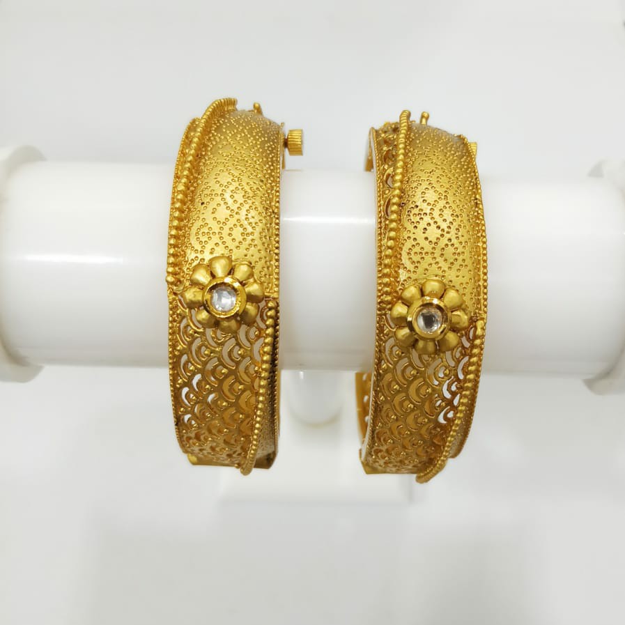Gold Forming kada