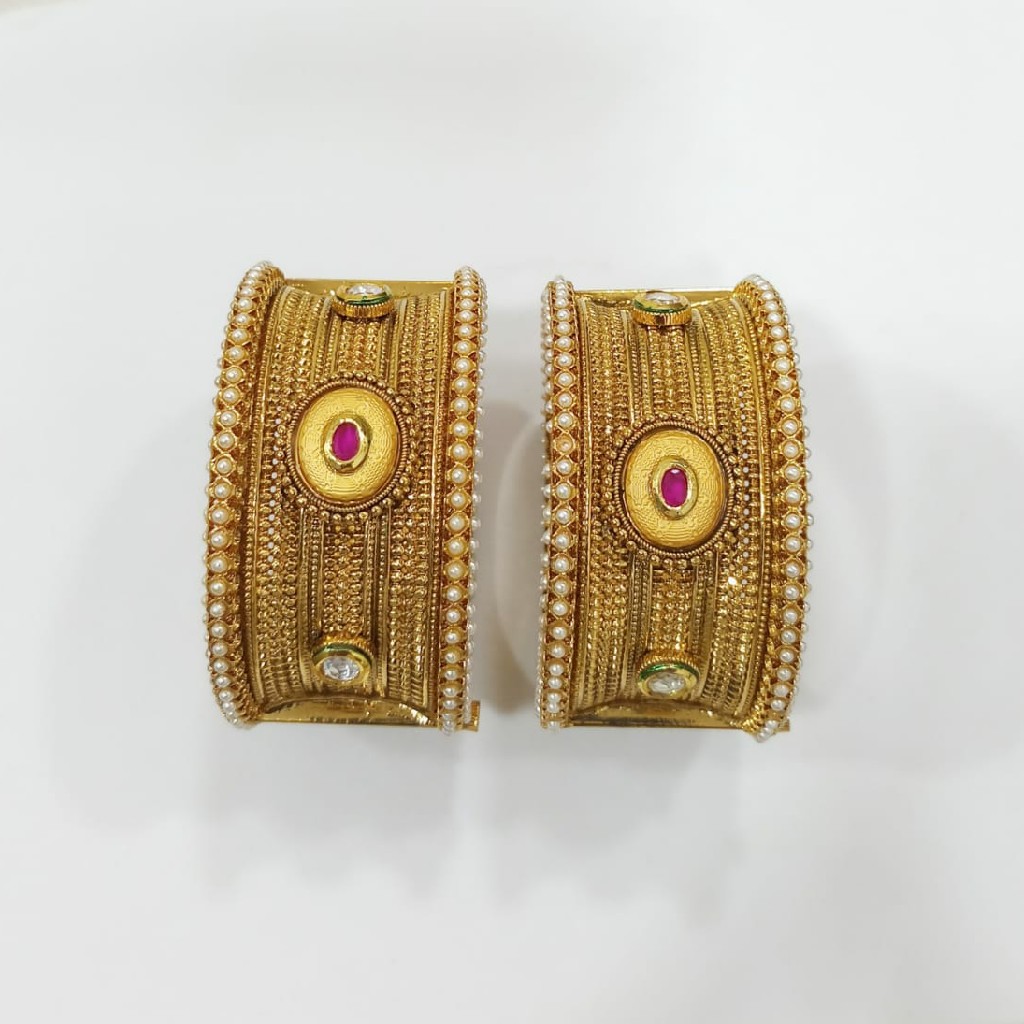Gold Forming kada