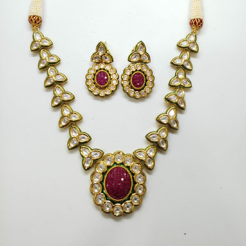 Kundan set