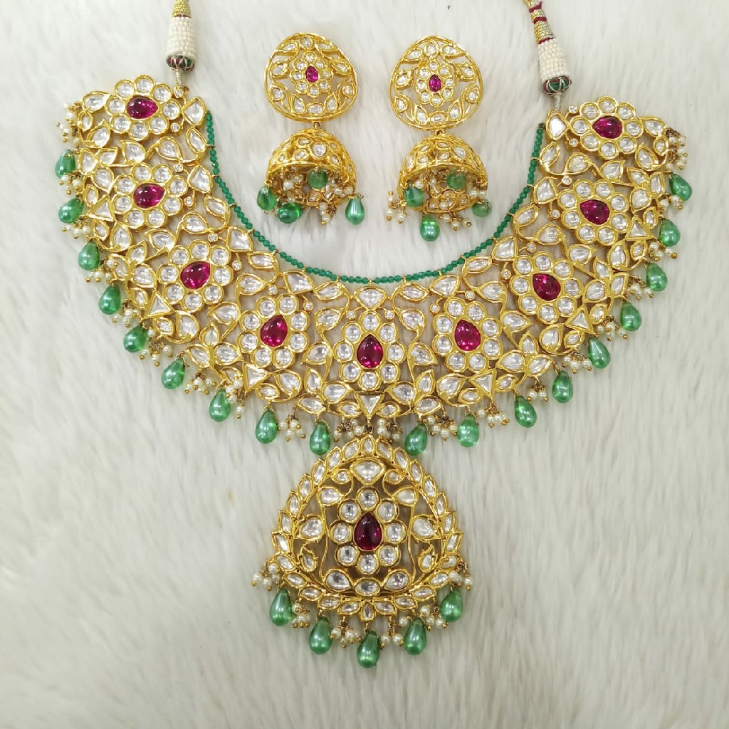 Kundan set