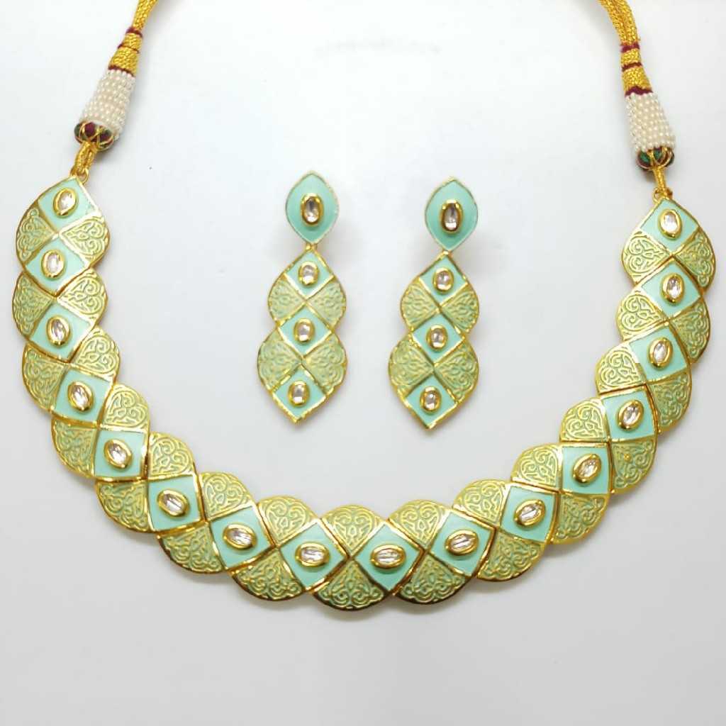 Kundan set