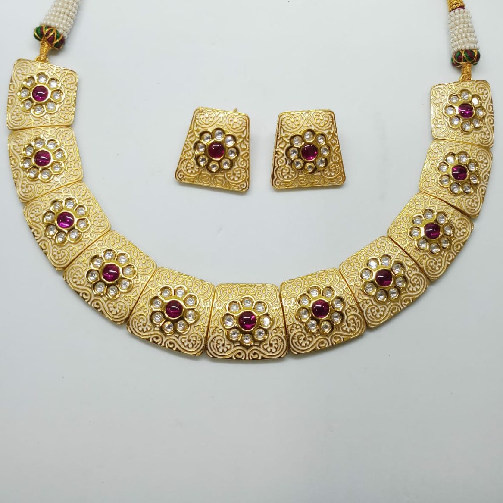 Kundan set