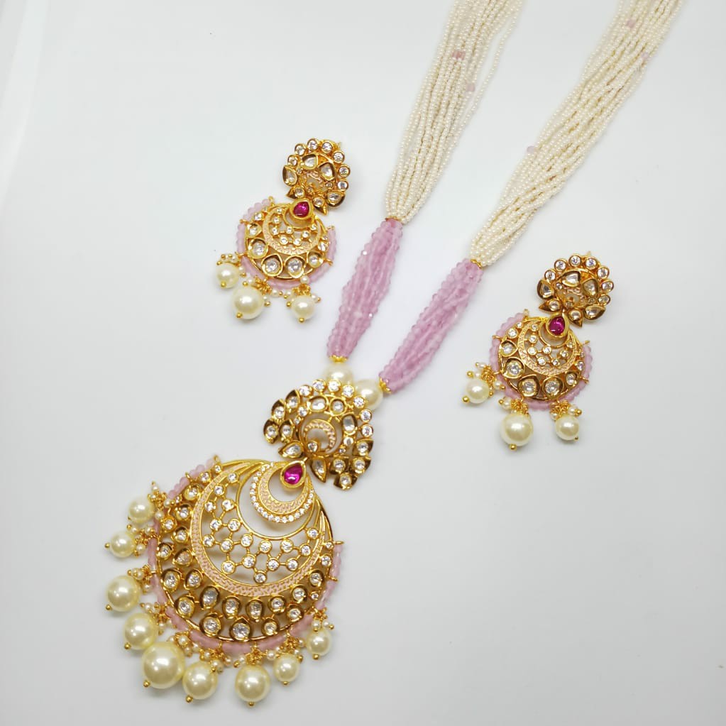 Kundan pendant set