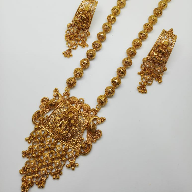 gold forming pendant set