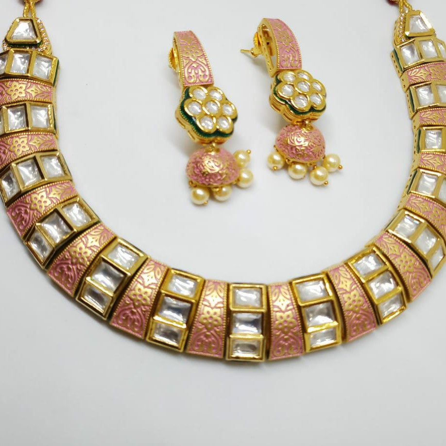 Kundan set