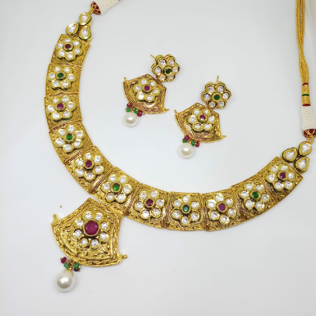 Kundan set