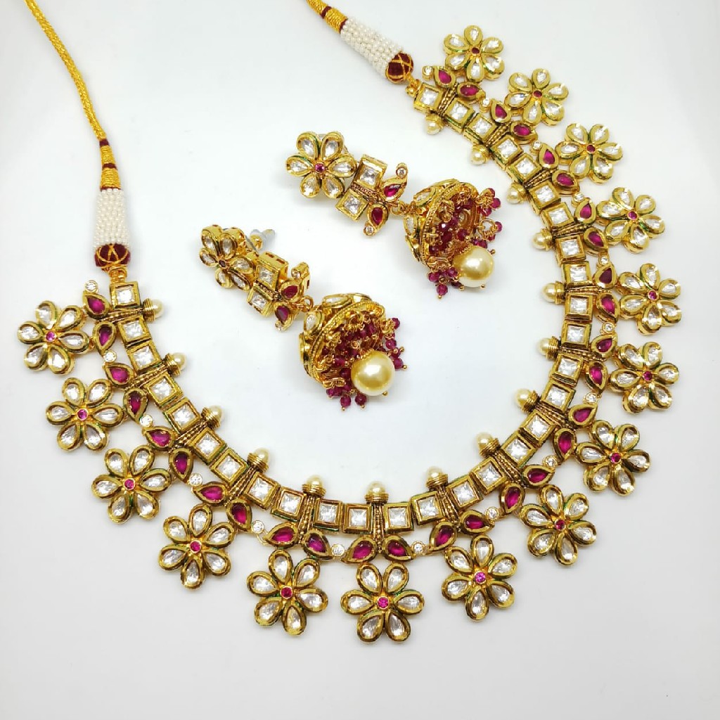 Kundan set